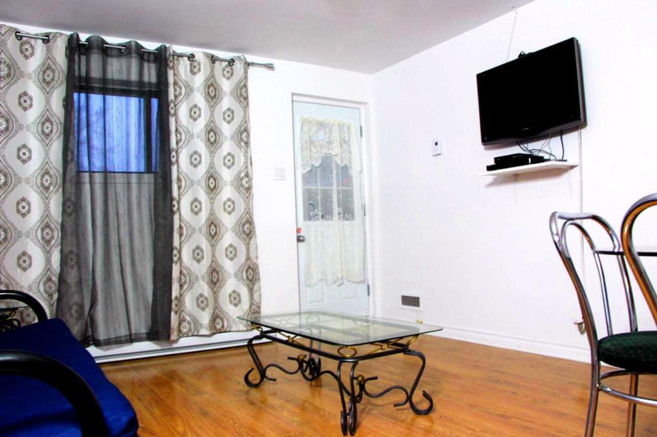 Private Comfy Apartment In Montréal Eksteriør billede